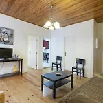 Silva 2 Apartment By Rental4All